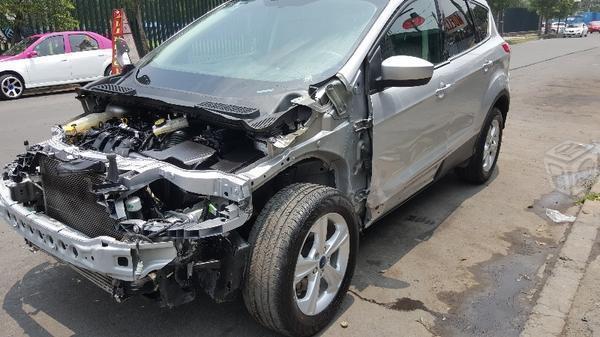 Ford escape eco boss turbo accidentadita