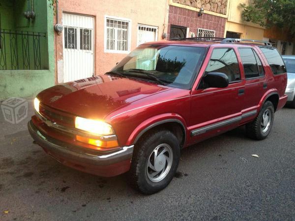 Hermosa e Impecable Chevrolet Blazer LT -00