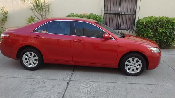 Camry xle 4 cil,equipado unica dueña factura orig -08