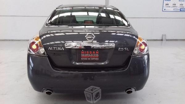 Nissan Altima 4p SL High aut piel q/c CVT -12