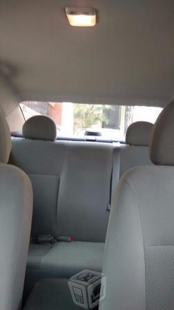 En venta Nissan Sentra excelentes condiciones -12