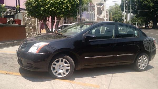 En venta Nissan Sentra excelentes condiciones -12