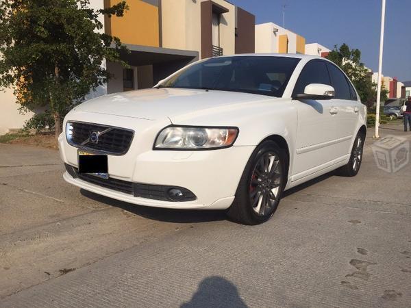 Volvo S40 T5 Kinetic Impecable -09