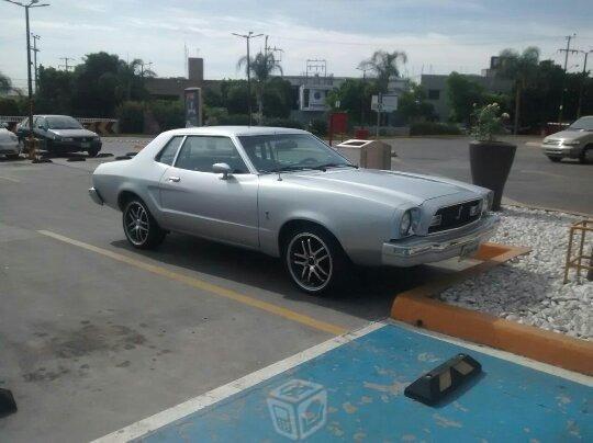 Mustang cobra se va mi clasico -74