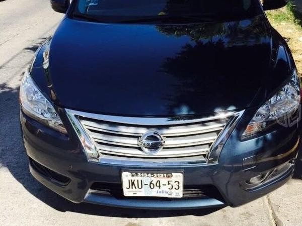 Sentra advance excelentes condiciones -13