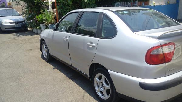 seat cordoba 1.6 -03