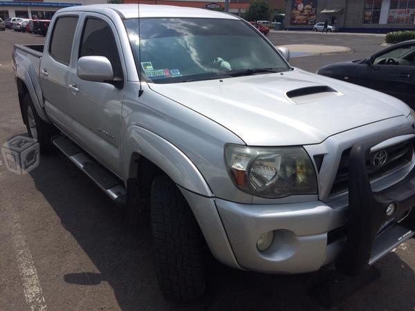 Tacoma trd impecable -09