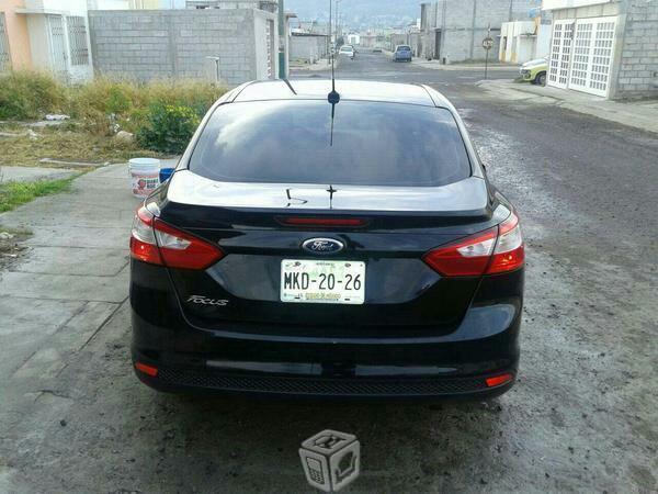 Ford Focus -12