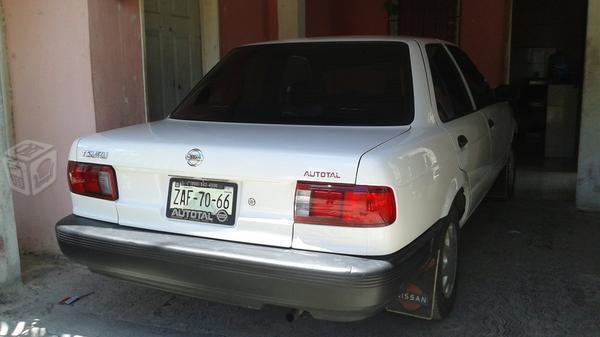 Nissan tsuru millón y medio -11