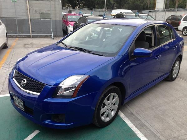 Nissan Sentra 4p Sport Road 6vel 2.0 PARA UBER -12