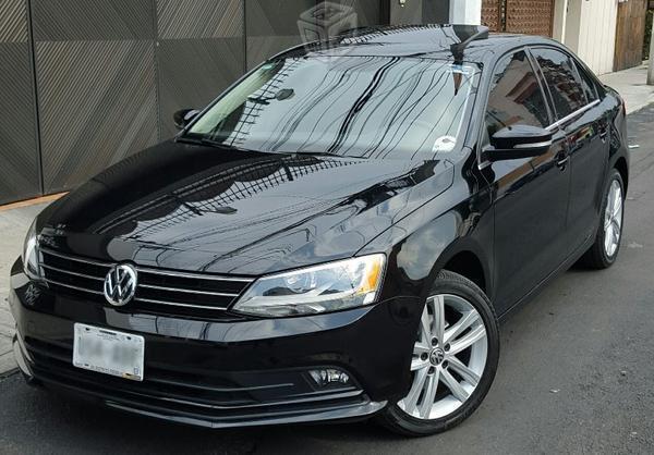 Volkswagen Jetta Sport -15