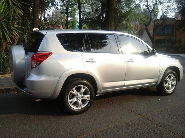 Rav 4 sport maximo lujo impecable -11