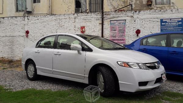 Civic Hibrido, Credito tomo auto, impecable -11