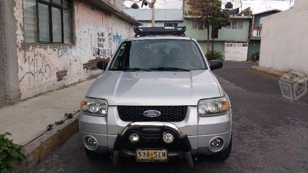 Impecable ford scape limited -05