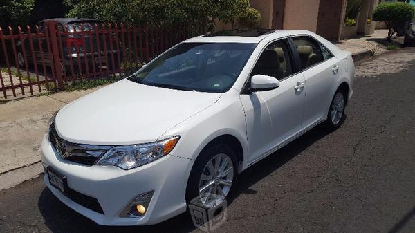 Camry Xle Piel Coco Gps -- 4 Cilindros -- -14