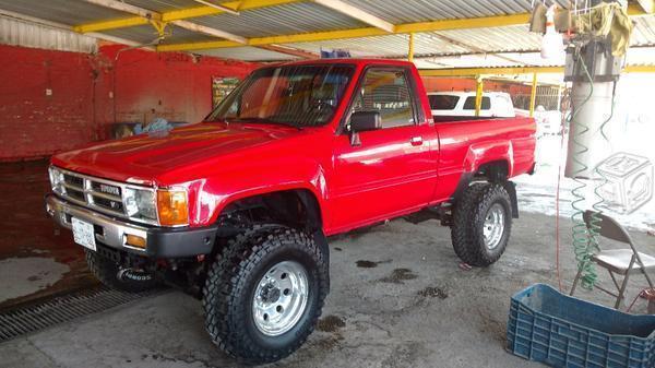 Se vende preciosa toyota clásica 4X4