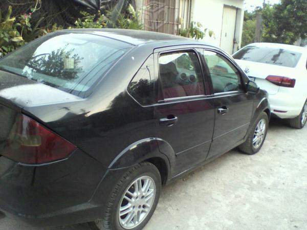 Ford Fiesta -05