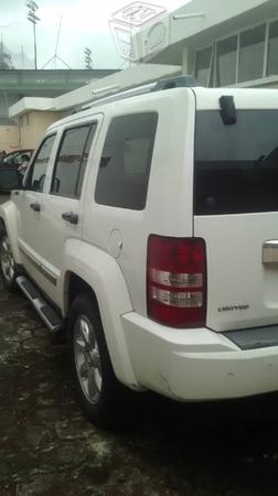 Jeep liberty limited -08