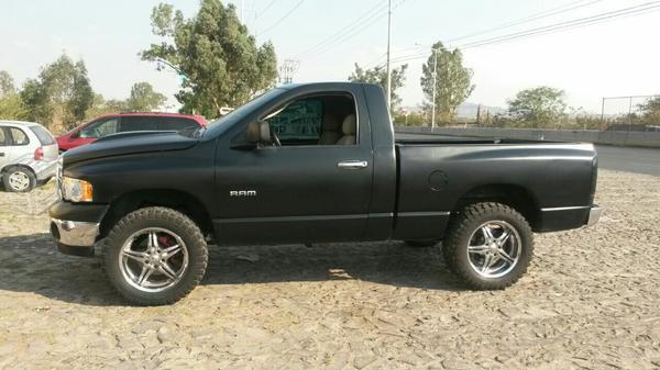 Ram 2500 8 cilindros -02