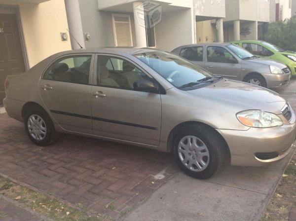 Corolla impecable unico dueño