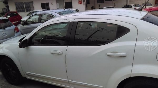 Volkswagen vento highline -15