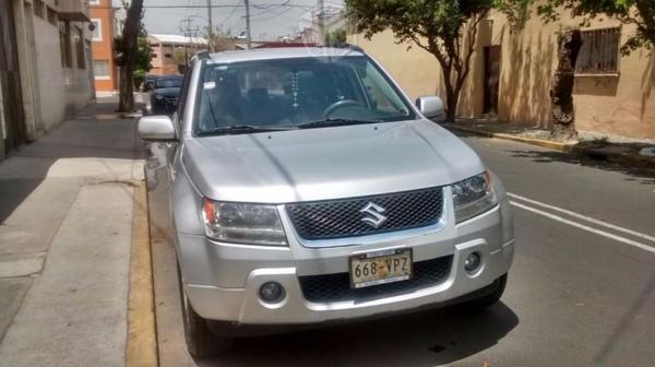 Camioneta Grand Vitara GLS -08