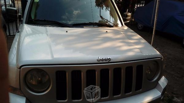 JEEP PATRIOT EXCELENTE ESTADO TODO EN REGLA 4CIL.o -07