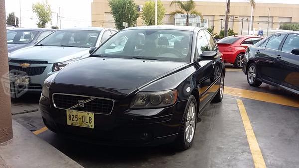 Hermoso y potente Volvo S40 -06