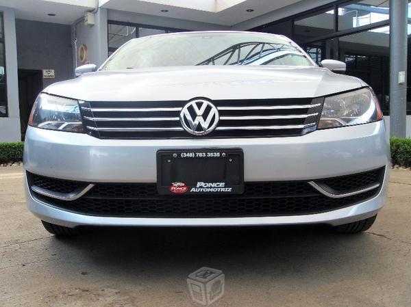 Volskwagen Passat Comfortline - Plata - - -14