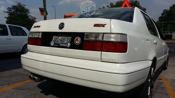 Jetta glx 2.0 estandar factura original -96