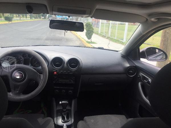 Seat Ibiza Versión 5p 1.6, lts, 6 velocidades -08