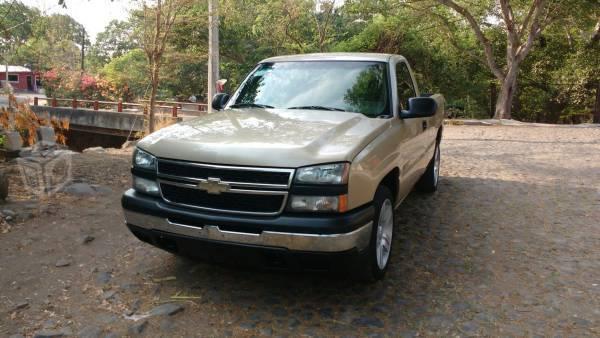 Chevrolet 2500 -06