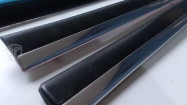 Molduras de jetta a4 nuevas