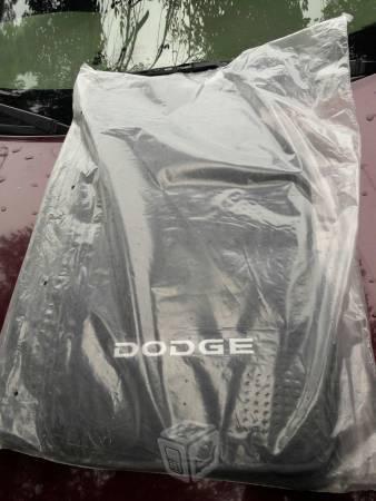 Tapetes para auto dodge nuevos