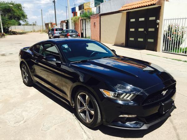 Mustang V6 -15