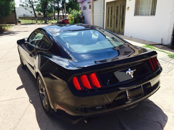 Mustang V6 -15