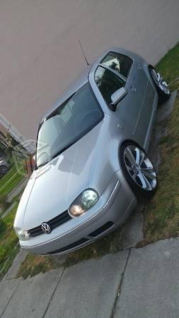 Se vende exelente golf -03