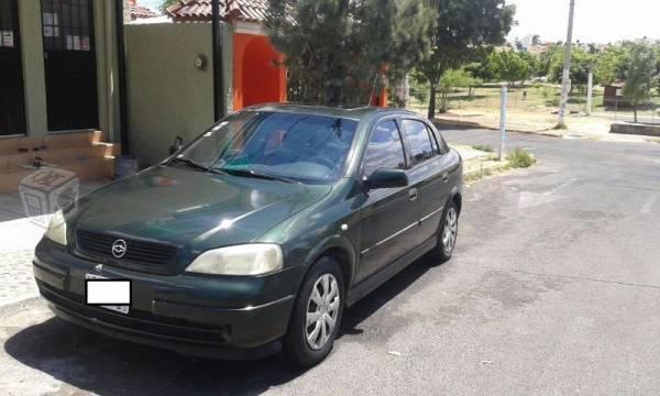 ASTRA Hatchback 5 puertas -03