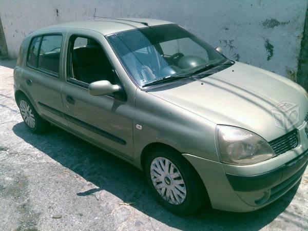 Bonito clio -04