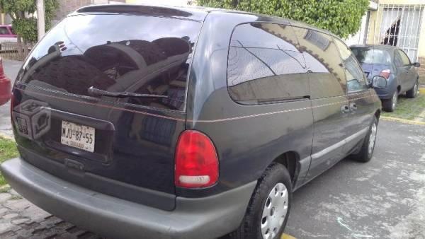 Grand voyager en perfectas condiciones todo pagado -97