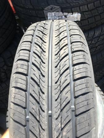 215-70R14 taurus de Michelin