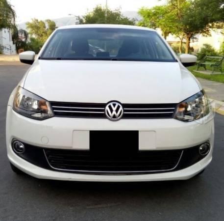 Volkswagen Vento Higline STD -14