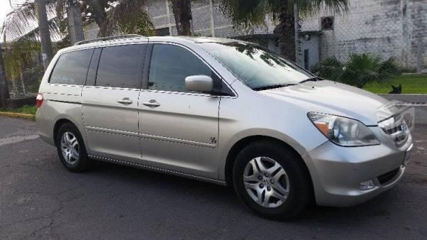 Impecable honda odyssey touring -07