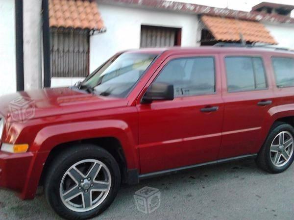 Jeep patriot sport estandart clima electrico -10