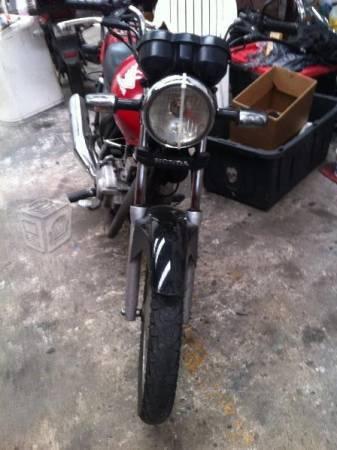 Se vende honda cargo 250 por partes