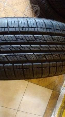 Llantas nuevas mca kumho 225/60/R17