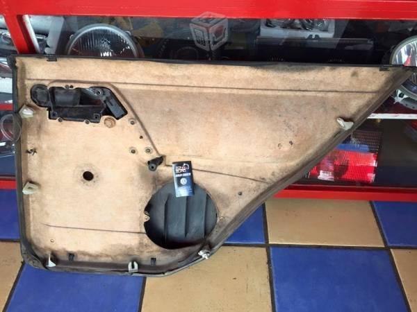 Tapa de Puerta Tras. Jetta -Golf Mk3 Nueva OEM