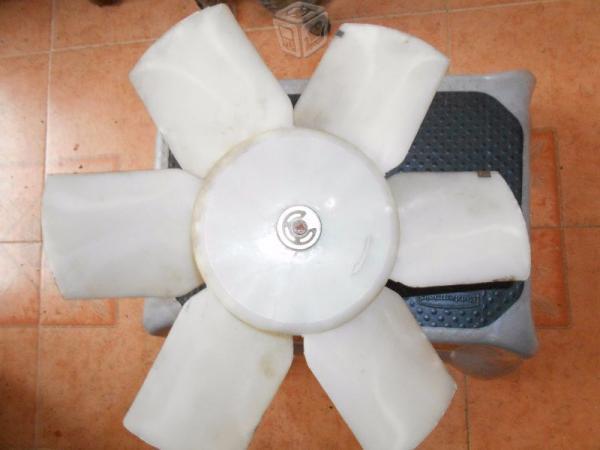 Motoventilador de radiador carive seminuevo