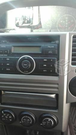 Estereo nissan np300