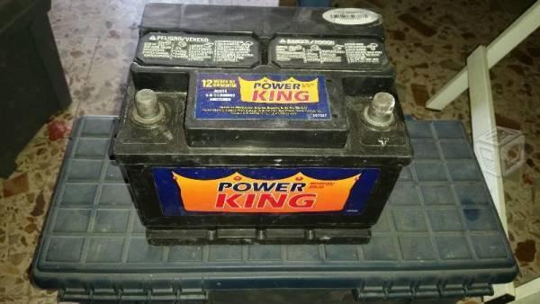 Bateria power king. 1 mes uso. SIN CAMBIO